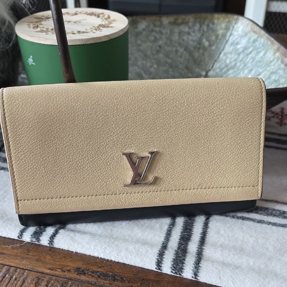 Louis Vuitton Lockeme Beige and Black  Wallet